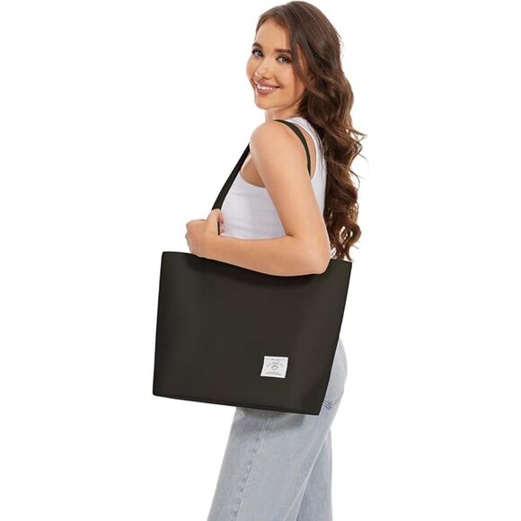 Women Black Imported Casual Nylon Waterproof Lightweight Hobo Handbag - Picture 2 of 3